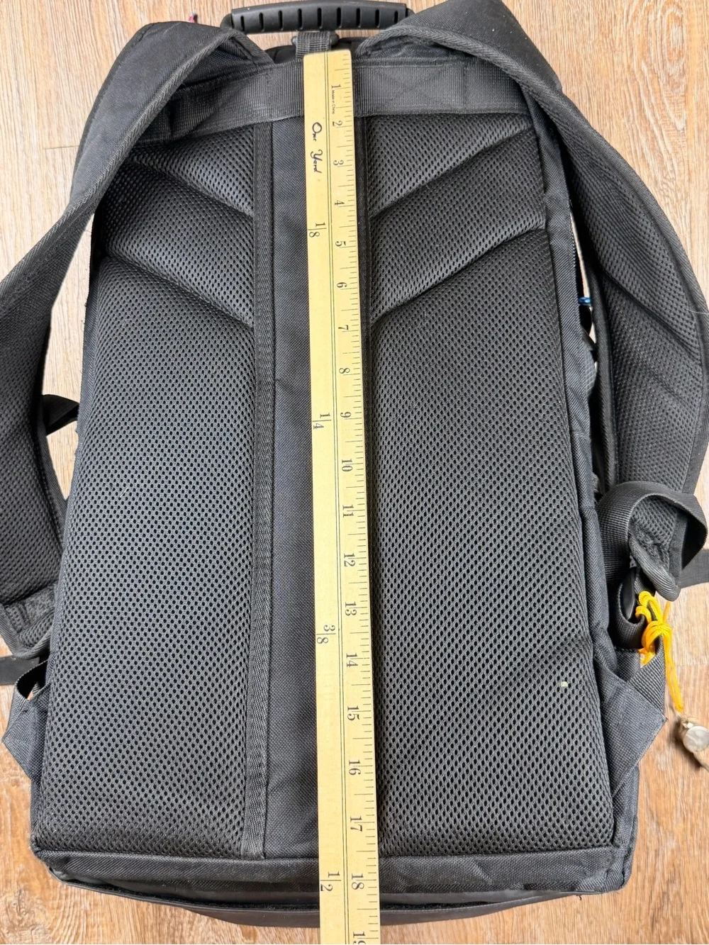 Trailkicker 35L XL Black Basketball Backpack Shoe Ball Laptop Compartments